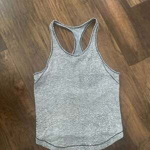 Lululemon Long Distance Tank Sheer Luon Pebble Jacquard White Black